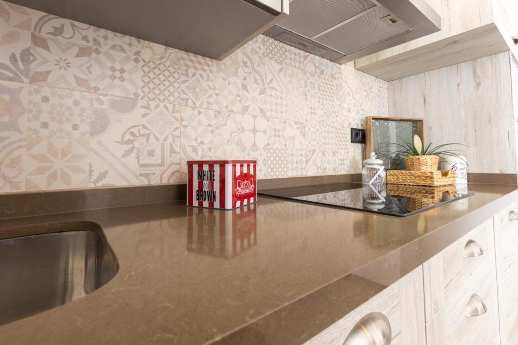 Apartamento Vintage En El Centro De Малага Экстерьер фото